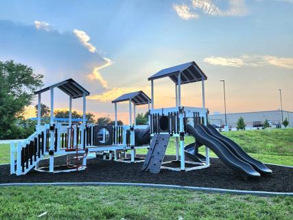 Large Commercial Set with mulch package $51,879