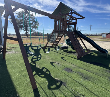 Climbing Tower $3671